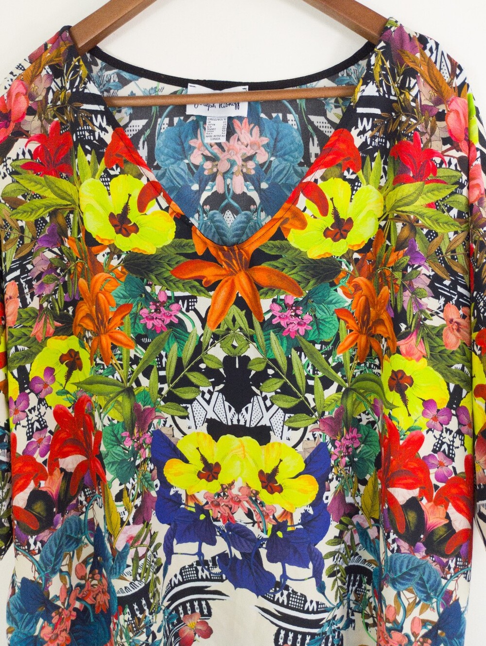 Joseph Ribkoff Bright Floral V-Neck Chiffon Tunic Blouse Size 18 - Picture 3 of 10